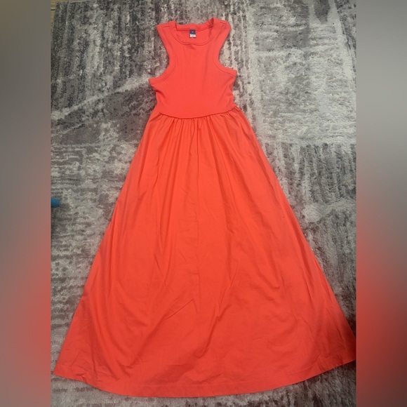 Old Navy Dresses & Skirts - Old Navy Sleeveless Coral Maxi Dress Good Condition size XS